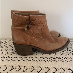 Lucky Brand Studded Ankle Boots size 8